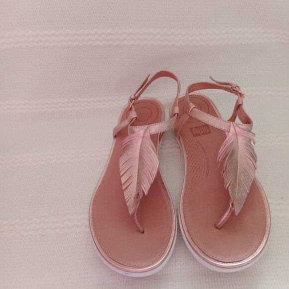 FINAL SALE Fit Flop Sola Metallic Feather Sandal - Picture 4 of 5